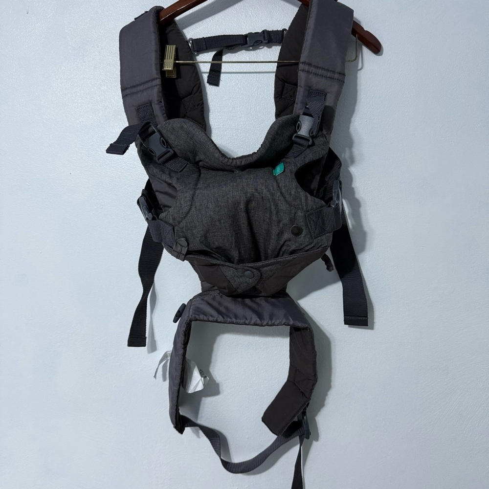 Infantino Carrier